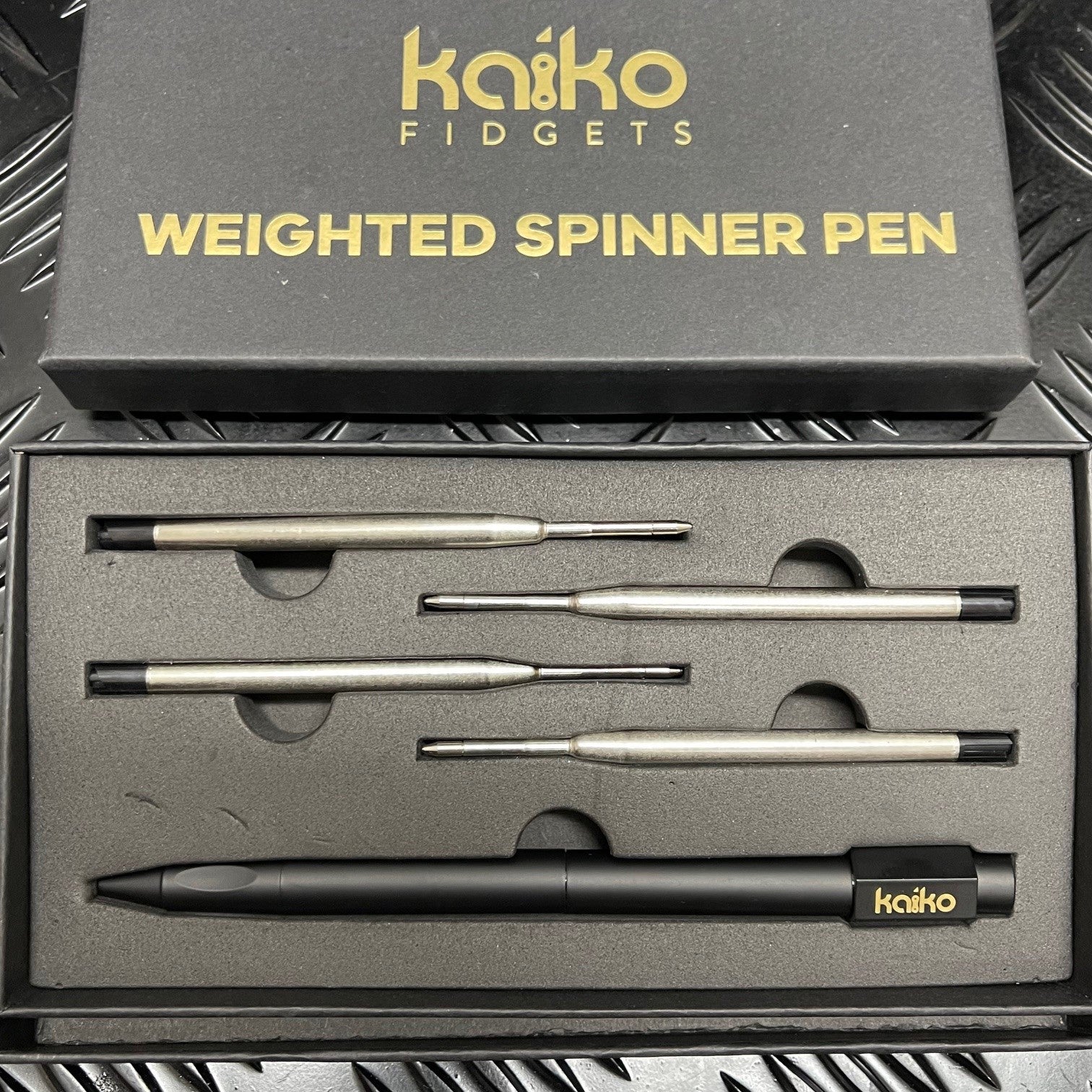 Weighted Spinner Pen with 4 refills - Varieties